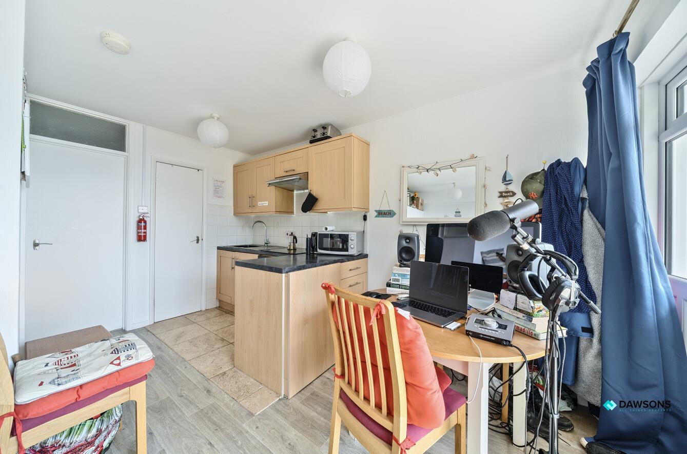 Redcliffe, Caswell Bay, Swansea, SA3 3BT